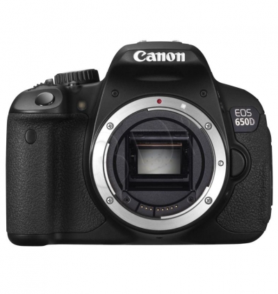 APARAT CANON EOS 650D czarny+EF18-135STM