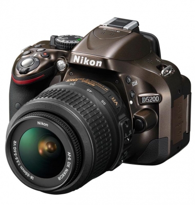 APARAT NIKON D5200 KIT + OBIEKTYW 18-55VR BRĄZOWY