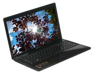 Lenovo IdeaPad G585A E2-1800 4GB 15,6 500GB HD7370M(1GB) W7 Home Premium 64bit  (Glossy Brown)