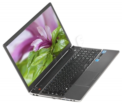 SAMSUNG 550P5C-S04PL i5-3210M 8GB 1TB 15,6 NVIDIA® GeForce® GT 650M Graphics (2GB) W8
