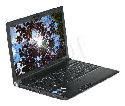 TOSHIBA SATELLITE PRO R950-18H i5-3230M 4GB 500GB 15,6 Radeon HD7570(1GB) W7P