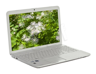 TOSHIBA SATTELITE C855-21U B960 15,6 4GB 500GB AMD Radeon HD7610M (1GB) W8